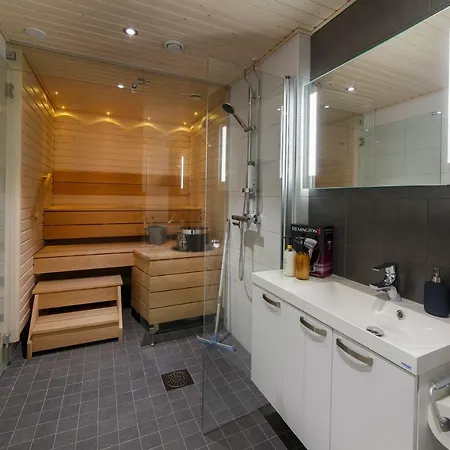 New & Luxurious Superior By Arctic Homes * Ροβανιέμι